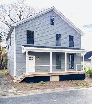 Main picture of 427 Lakeland St