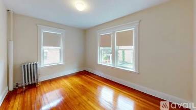 Main picture of 1788 Beacon St