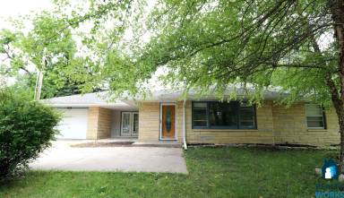 Main picture of 3330 S 33rd St