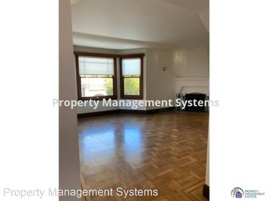 Main picture of 2435 15th St