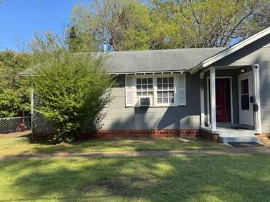 Main picture of 321 Olivia Ct