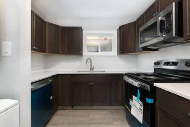 Main picture of 109 Andrews