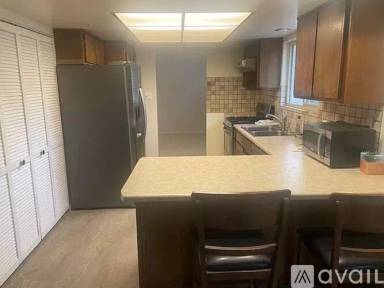 Main picture of 5840 Foxtail Dr