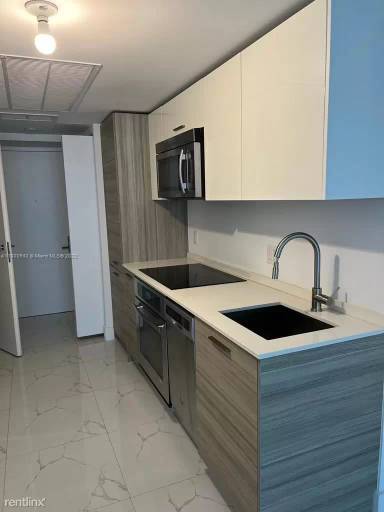 Main picture of Brickell House