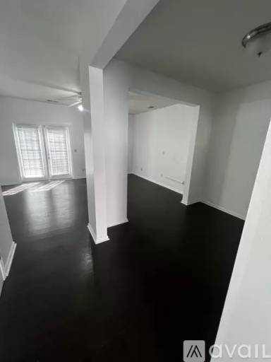 Main picture of 752 Tavern Ct