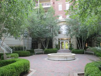 Main picture of 10205 Wincopin Cir