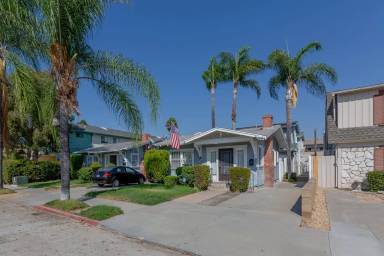 Main picture of 4463 4465 4467 48 St