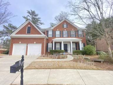 Main picture of 2024 Belridge Ct SE