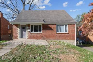 Main picture of 200 Charleston Dr