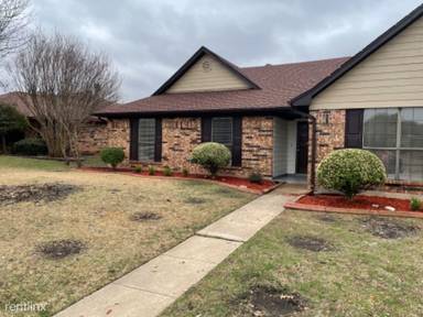 Main picture of 1402 Edelweiss Dr