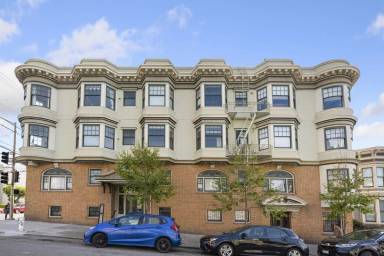 Main picture of 1960 Pierce St