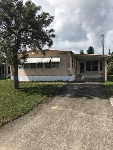 Main picture of 8028 SE Swan Ave