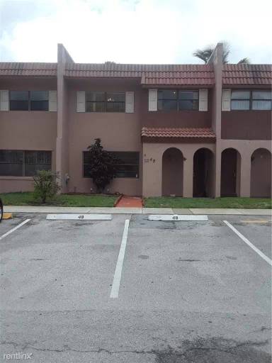 Main picture of 55 Matador Ln