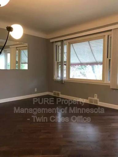 Main picture of 1083 Blair Ave