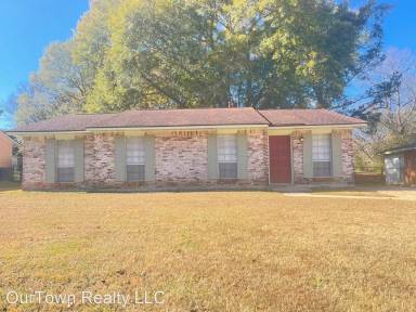 Main picture of 523 Placid Dr