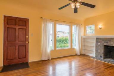 Main picture of 4444 42nd St