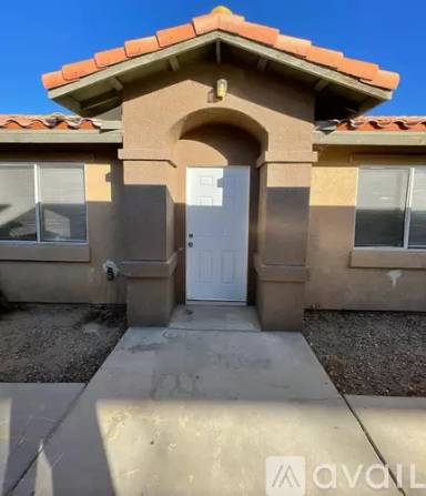 Main picture of 73452 El Paseo Dr