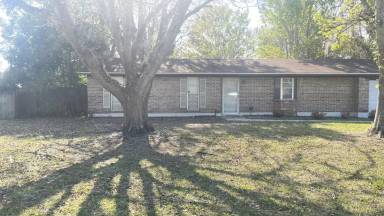 Main picture of 1213 Pioneer Dr