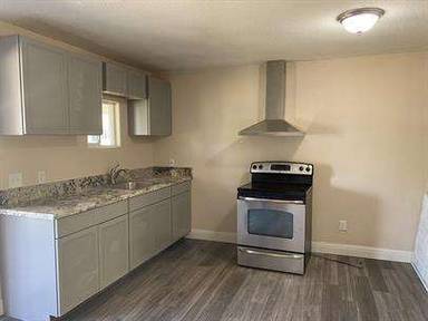 Main picture of 131 Imperial Ave