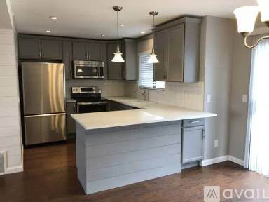 Main picture of 422 Wright St