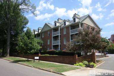 Main picture of 301 Queens Rd