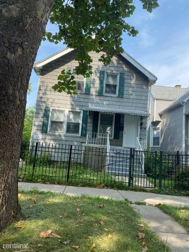 Main picture of 7822 S Marquette Ave
