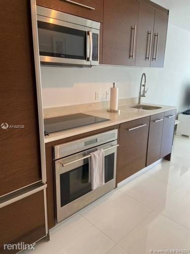 Main picture of Icon Brickell Tower 3 Condos