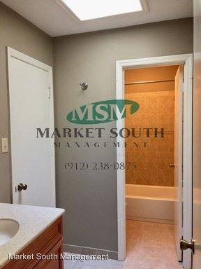 Main picture of 87 Johnny Mercer Blvd