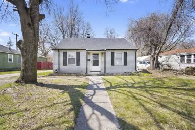 Main picture of 20015 Five Points St