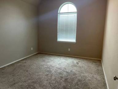 Main picture of 14366 Palomino Pl