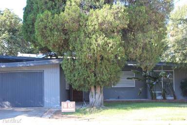 Main picture of 17914 Hatton St