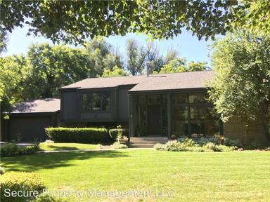 Main picture of 2084 E Linden Cir