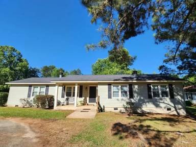 Main picture of 116 Joiner Dr