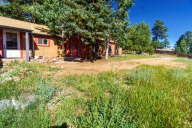Main picture of 1021 W South Ave