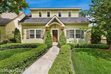 Main picture of 3348 W Anderson St