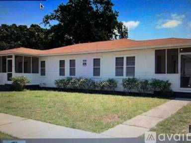 Main picture of 21 S San Remo Ave