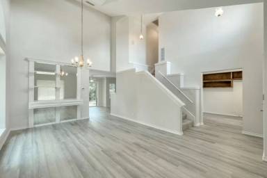 Main picture of 11302 Perennial Ct