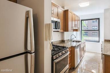 Main picture of 400 East 55th Street Apartments