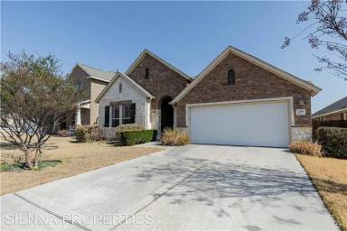 Main picture of 220 Simmons Dr