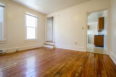 Main picture of 108 E South St