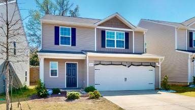Main picture of 649 Hawley St