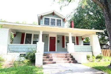 Main picture of 708 Parker St