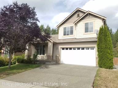 Main picture of 9115 Periwinkle Loop NE