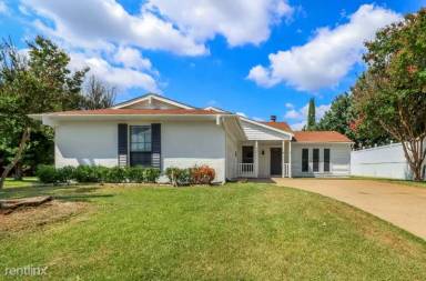Main picture of 2601 Knoll Trl