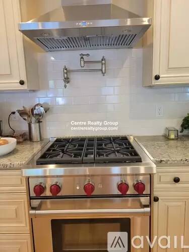 Main picture of 42 Parsons St