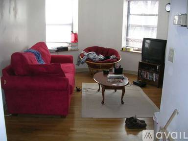 Main picture of 79 Gainsborough St