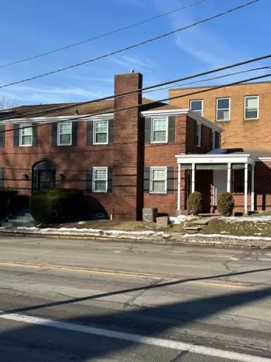 Main picture of 103 8th St
