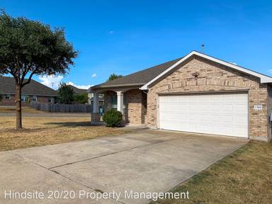 Main picture of 1302 Rainbow Parke Dr