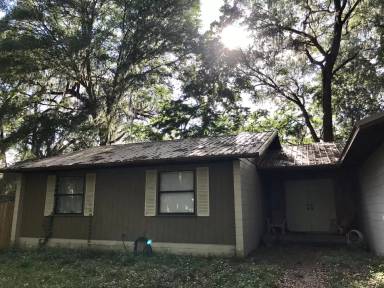 Main picture of 1930 SW 11th Ter