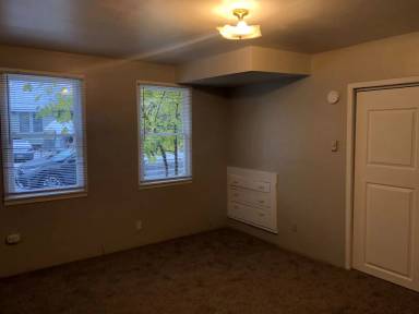 Main picture of 1102 W Carlisle Ave